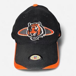 Vintage 90s NFL Cincinnati Bengals Adjustable Hat with Embroidered Tiger Logo